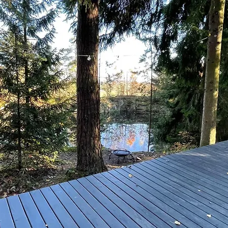 Lakewood - Hidden Mirror Retreat * Hazlov