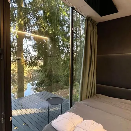Lakewood - Hidden Mirror Retreat